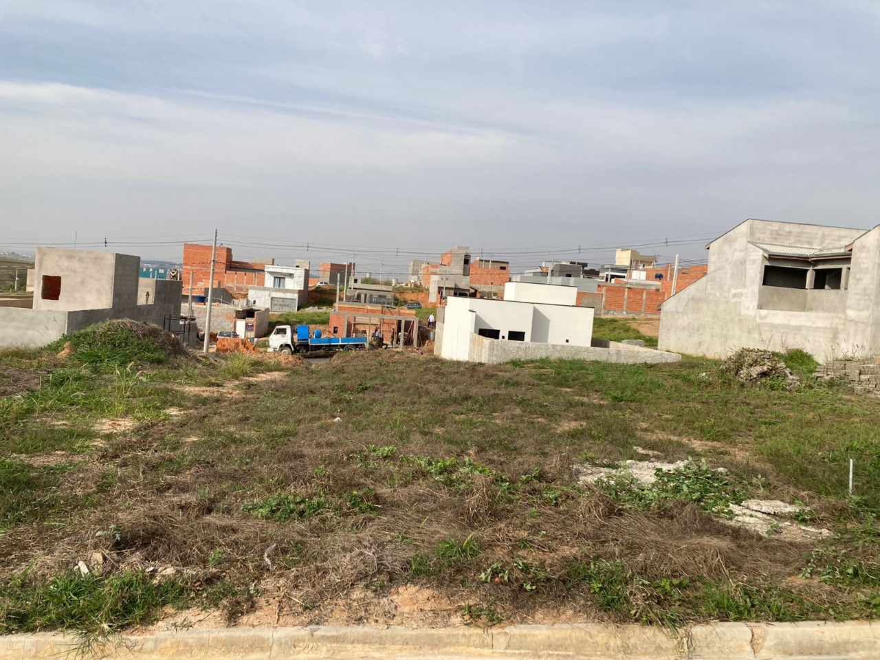 Terreno à venda em Indaiatuba - Jardim Smart City