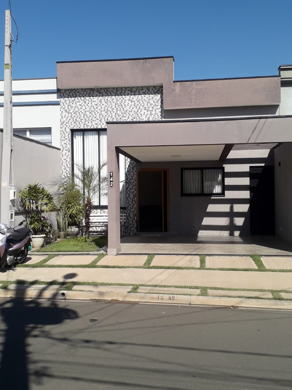 Casa em Condominio legado 423