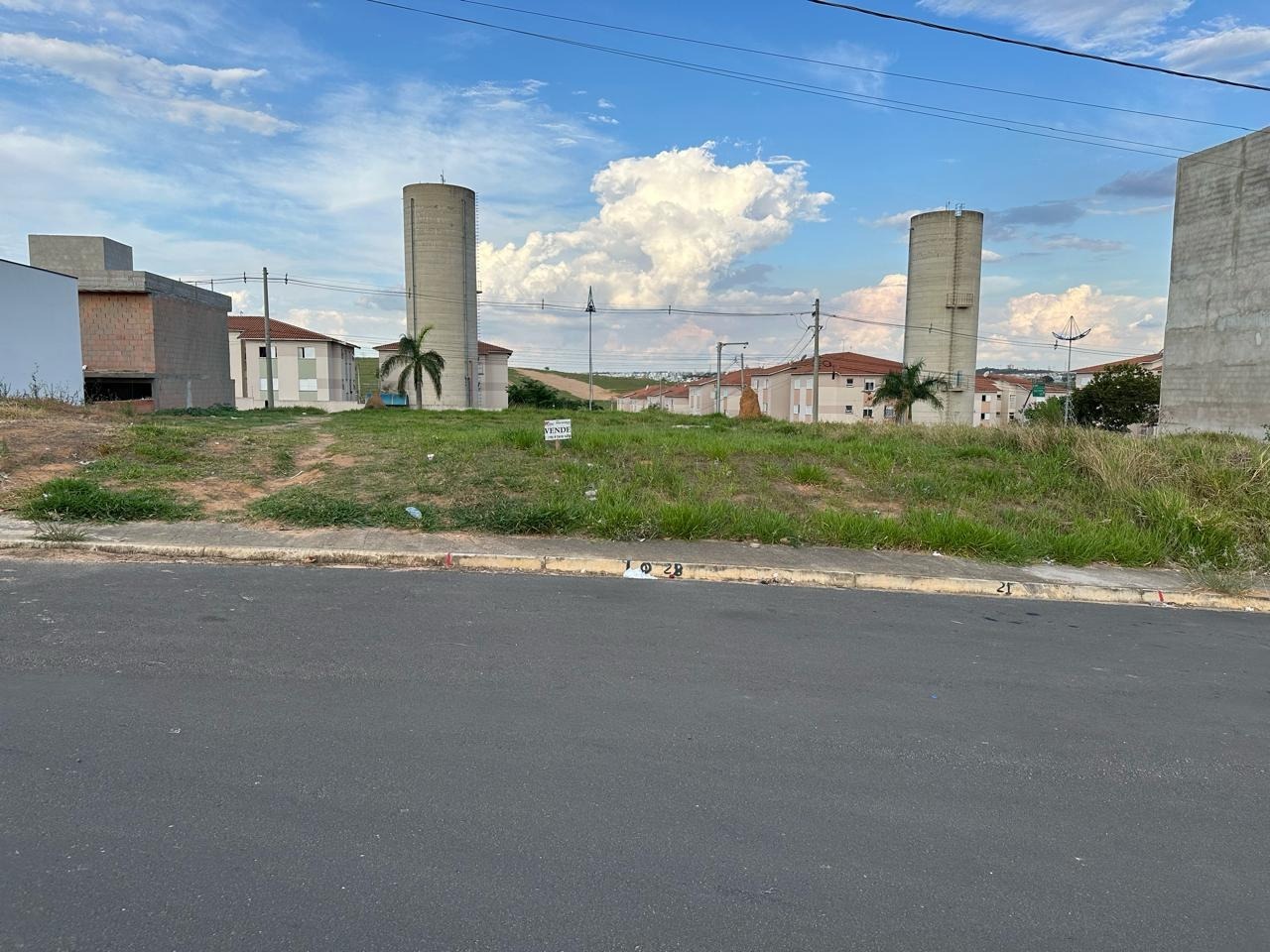 Terreno à Venda em Indaiatuba -Parque Campo Bonito
