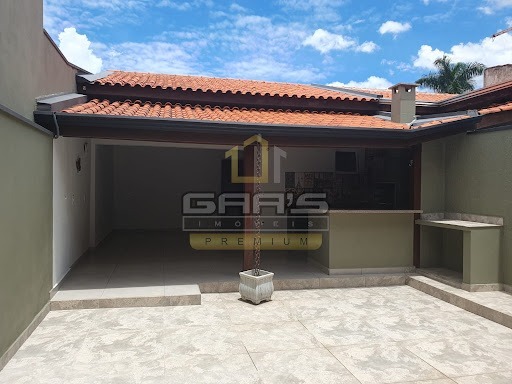 Linda Casa à Venda em Indaiatuba