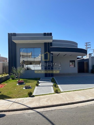 Linda Casa em Condomínio à Venda em Indaiatuba